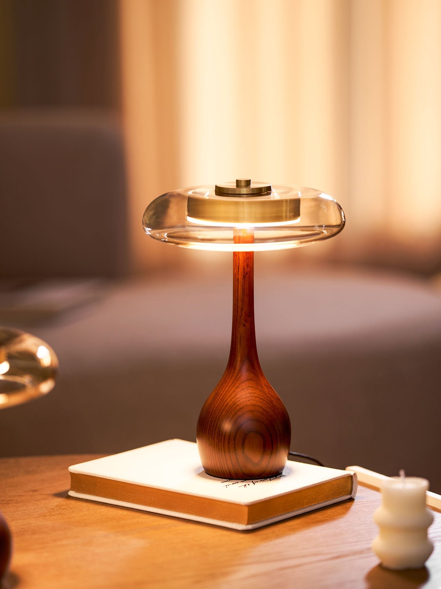 Élise Glass Table Lamp with Wooden Base and LED Dimmer