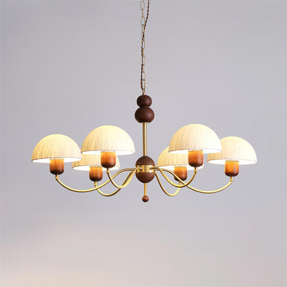 Manon Chandelier, perles en bois avec bras en métal incurvés et abat-jour doux