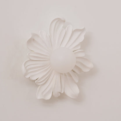 Applique murale en résine Camille avec motif floral et éclairage doux