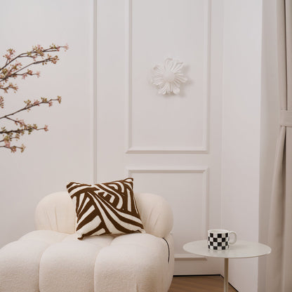 Applique murale en résine Camille avec motif floral et éclairage doux