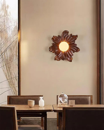 Applique murale en résine Camille avec motif floral et éclairage doux