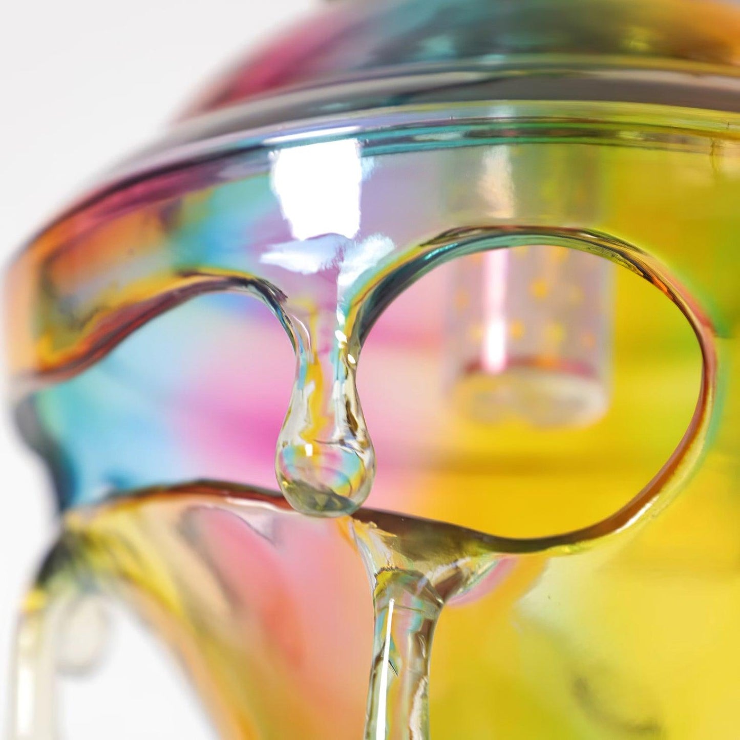 Anaïs Water Drop Resin Table Lamp with Artistic Drip Design