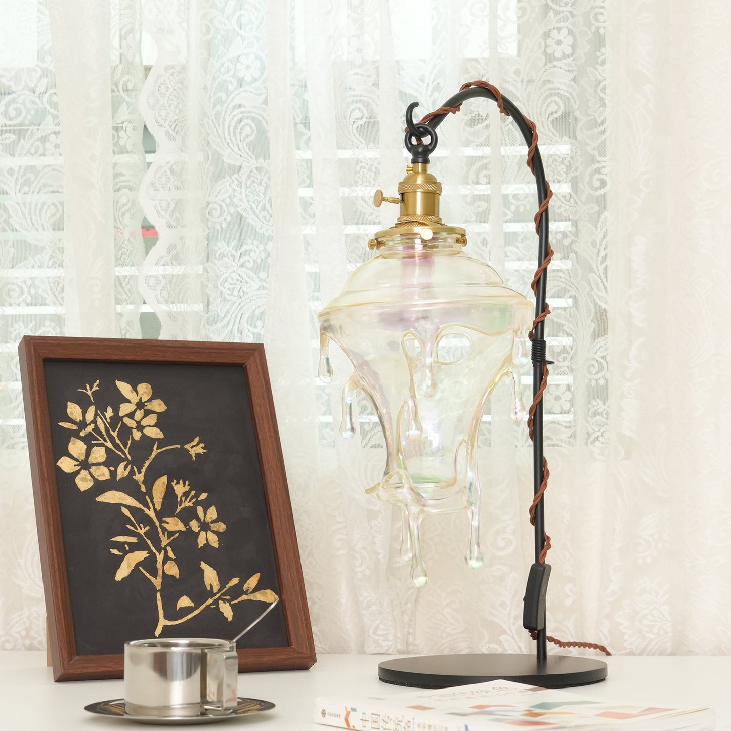 Anaïs Water Drop Resin Table Lamp with Artistic Drip Design