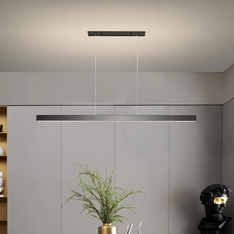 Juliette Suspension Linéaire Minimaliste