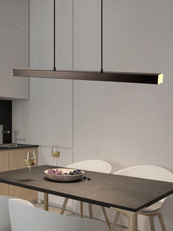 Juliette Suspension Linéaire Minimaliste