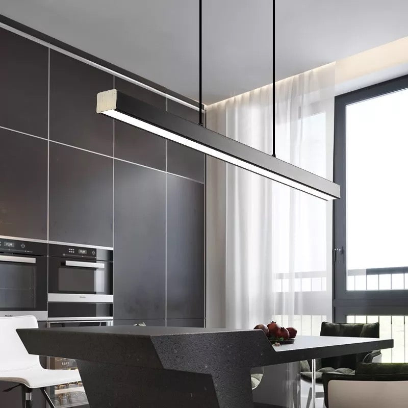 Juliette Suspension Linéaire Minimaliste