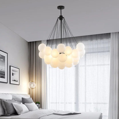Inès Minimalist Frosted Globe Chandelier