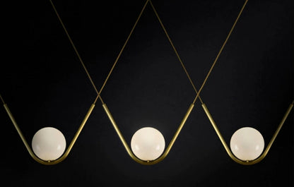 Suspension Orbe en Laiton et Verre Givré Élodie, Luminaire de Plafond Luxueux